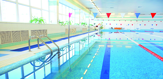 Kapalı Yüzme Havuzları ve Spor Salonları